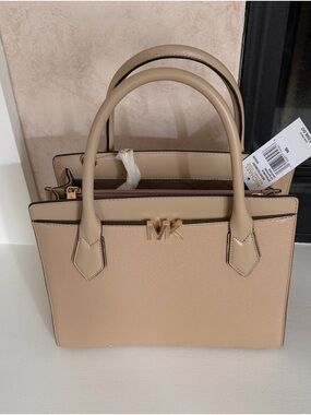 New Michael Kors Montgomery Bisque Nude Beige Leather Top-Handle Large Satchel